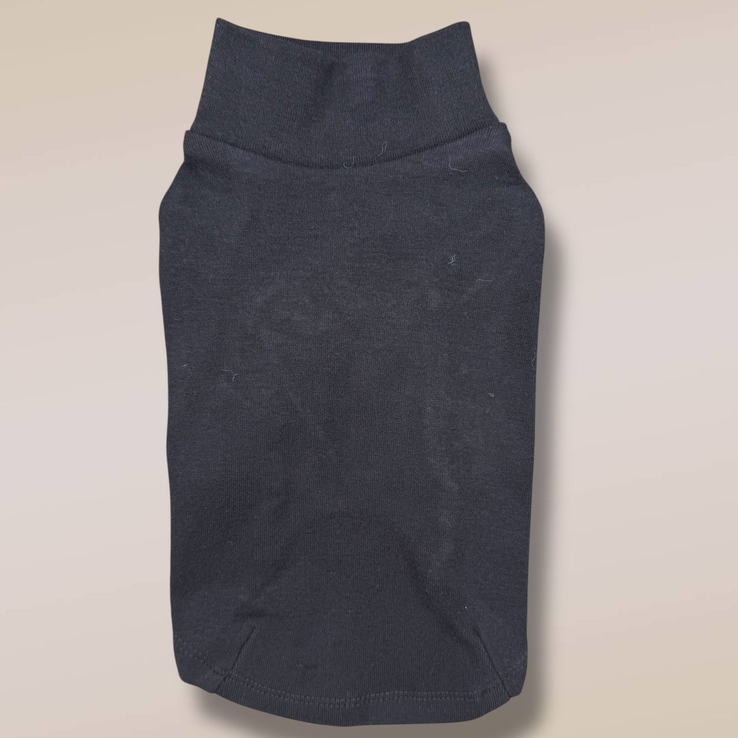 BLACK TURTLENECK TEE