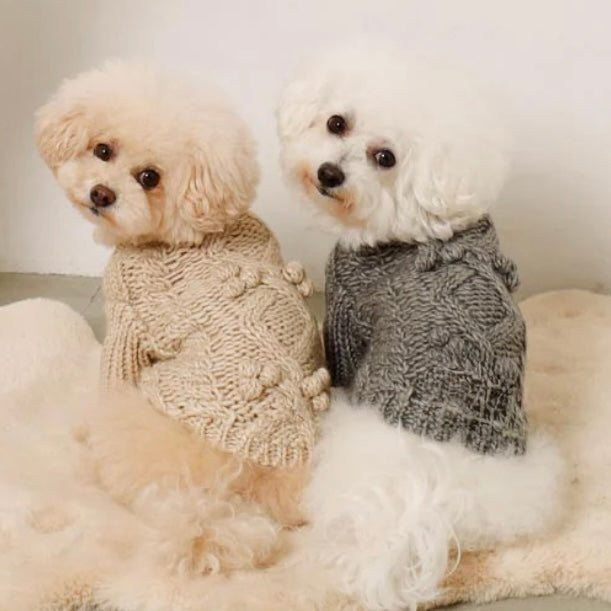 CABLE POM POM KNIT SWEATER