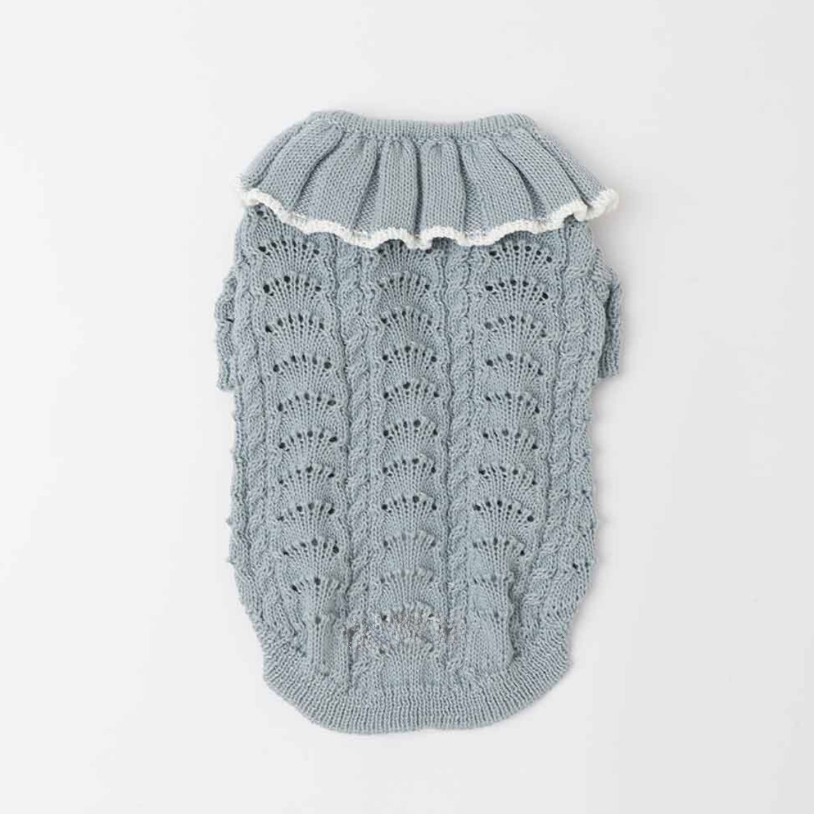 RUFFLED COLLAR KNIT TOP
