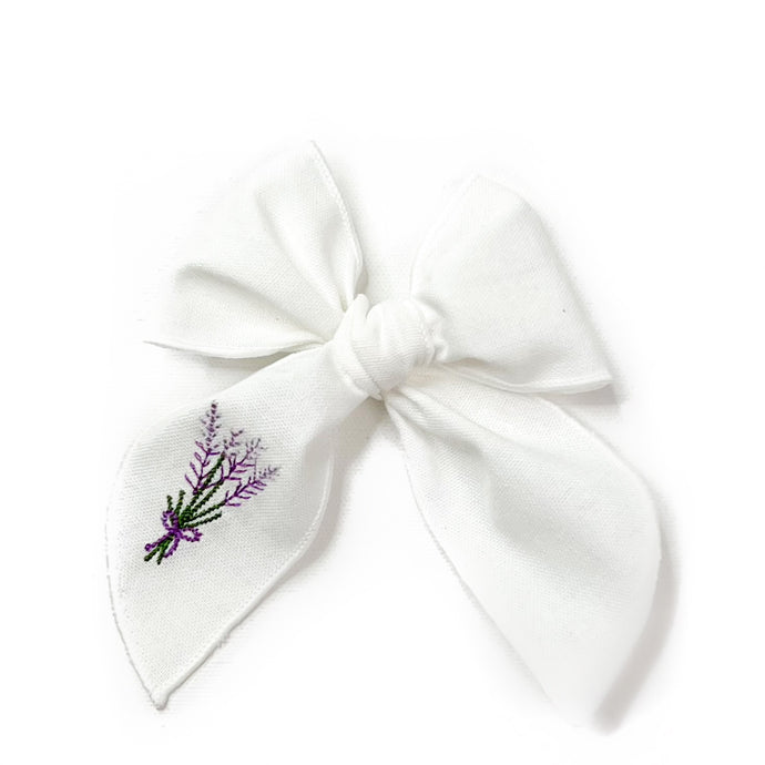 BOUQUETS LINEN WHITE HAIR BOW
